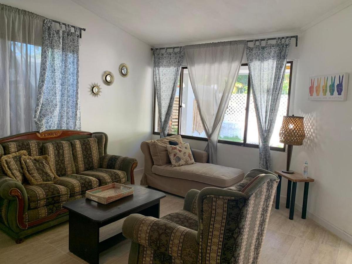 Joebi'S House Walking Distance To Rocky Cay Beach Ideal For Families Or Groups Buenavista  Zewnętrze zdjęcie